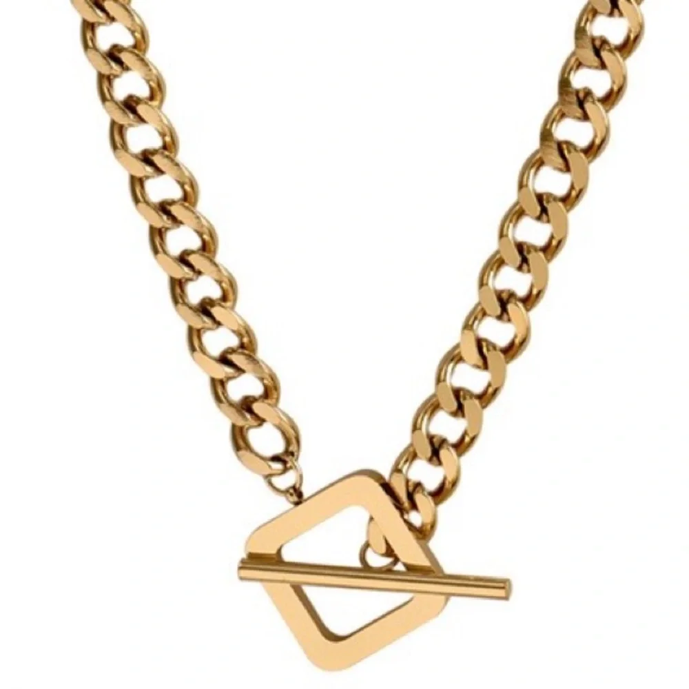 18K Gold plated clavicle chain necklace - Picture 2 of 7